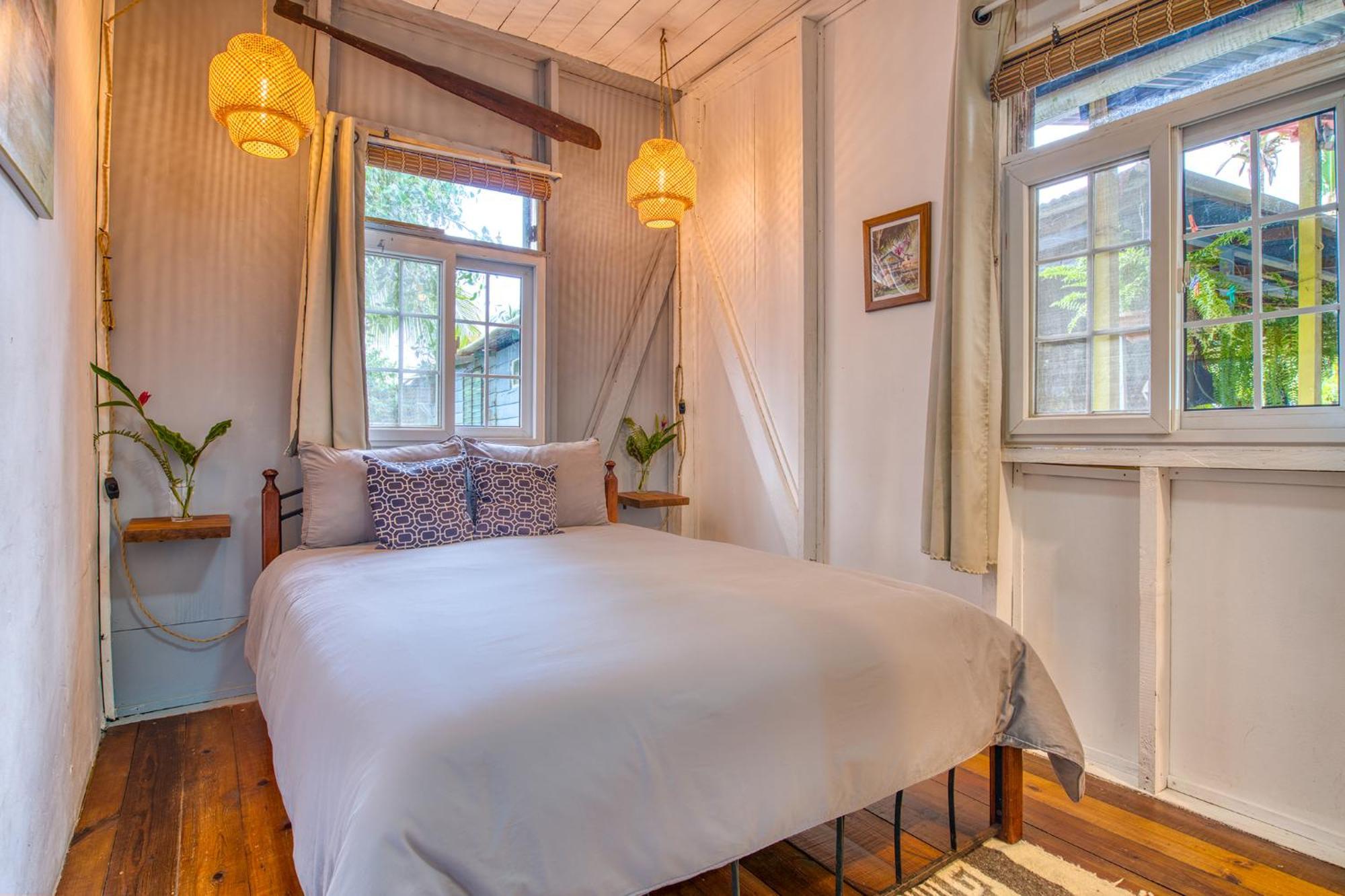 Saigon Bay Bed & Breakfast Bocas del Toro Zewnętrze zdjęcie